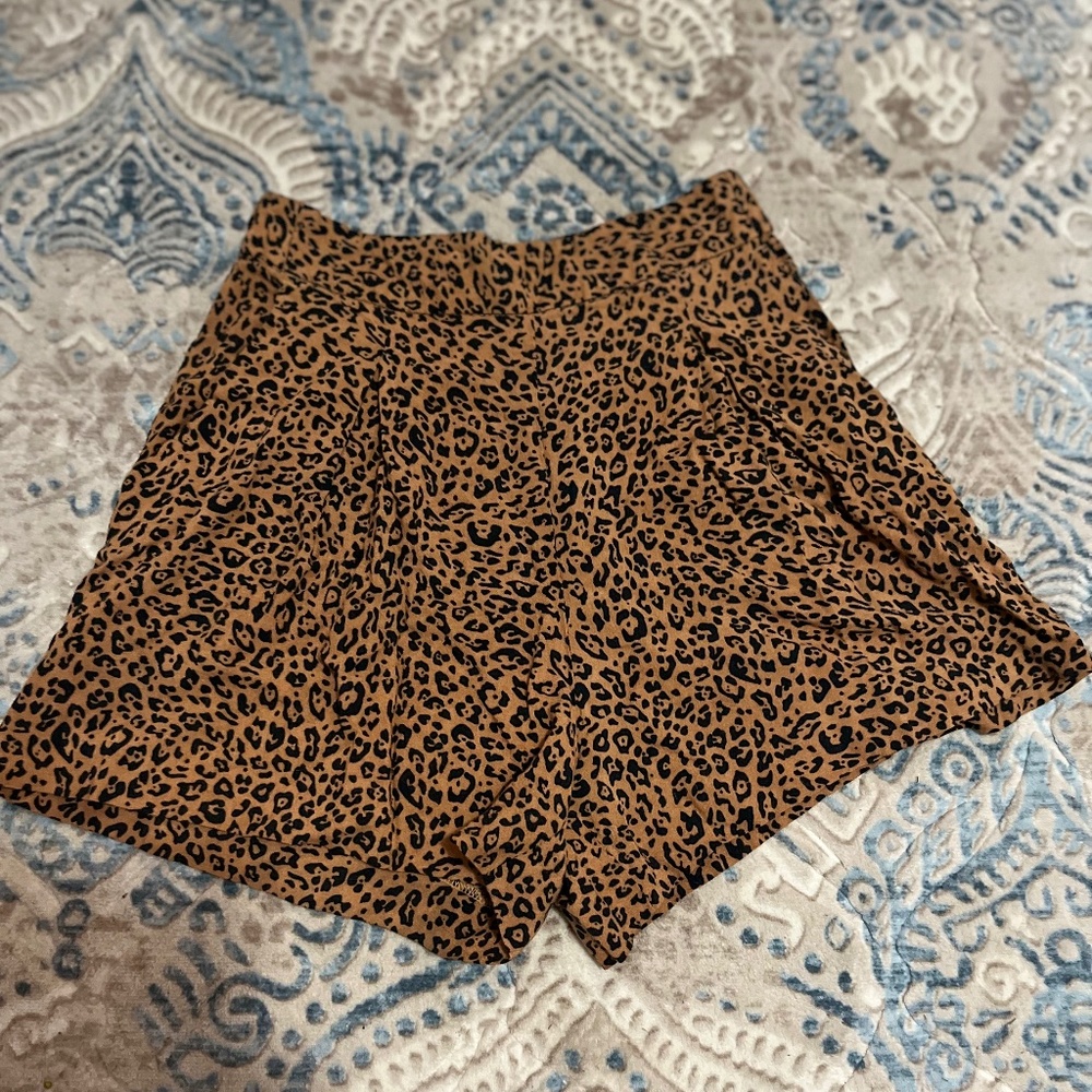 H&M cheetah shorts size 4